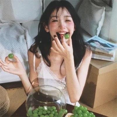 云雨春心海报